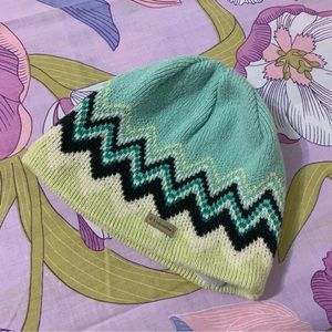 NWOT Columbia Knit Beanie in Navy/Ivory/Green  Unisex Adult